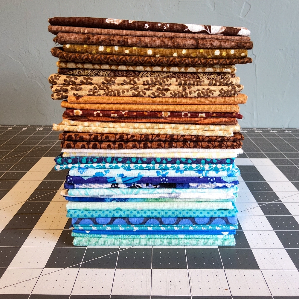 Cotton Quilting Craft Fabric Bundle Fat Quarter Brown Blue Tan Floral 36 Piece